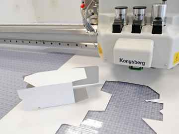 Produkční a vzorkovací plotter KONGSBERG XN 20.