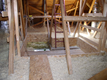 Zateplení stropu bungalovu -  foukaná minerální izolace