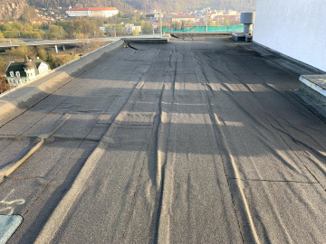 2020 Rekonstrukce části střechy BD Příčná Děčín - původní stav