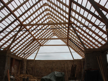 Stavba střech včetně dřevěné konstrukce