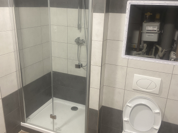 Sprcha + wc -Kompletní rekonstrukce bytu
