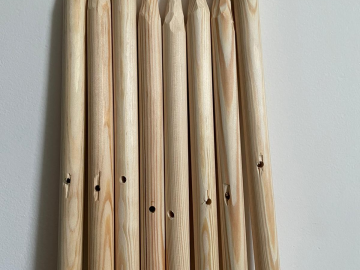 dřevěné tyče