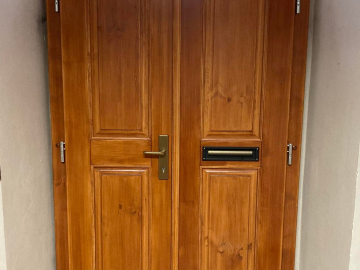 dveře z masivu